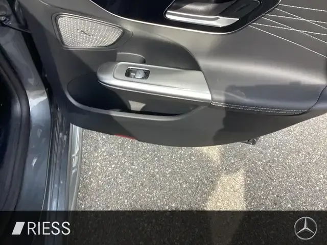 Mercedes-Benz C 43 AMG