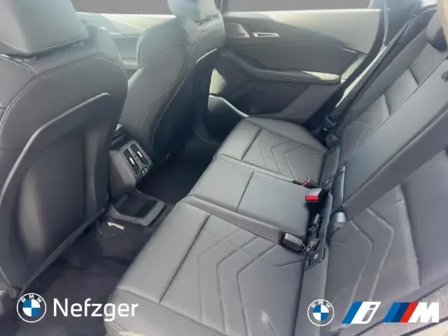 BMW 223