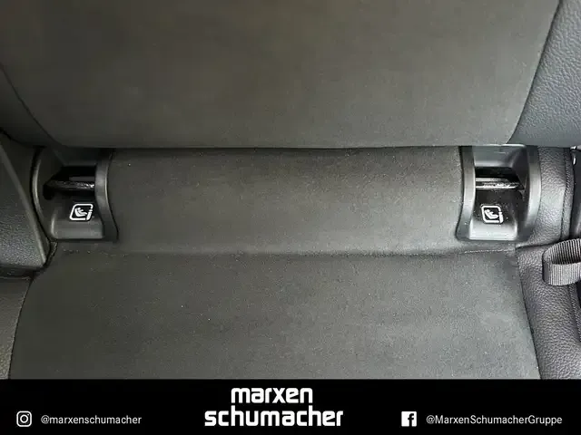 Mercedes-Benz EQB 350