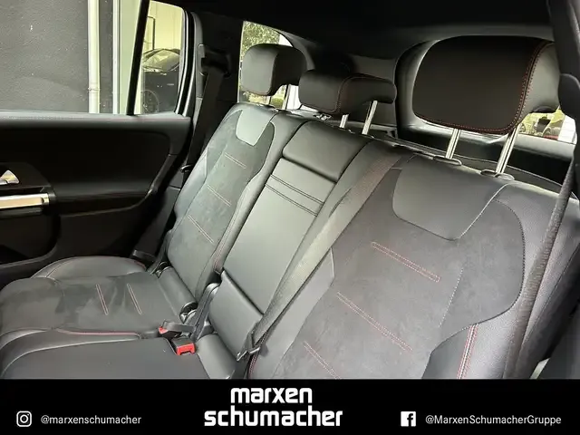 Mercedes-Benz EQB 350