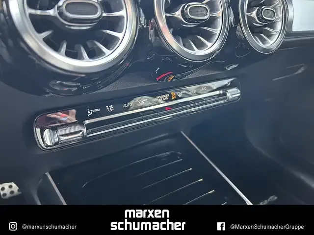 Mercedes-Benz EQB 350