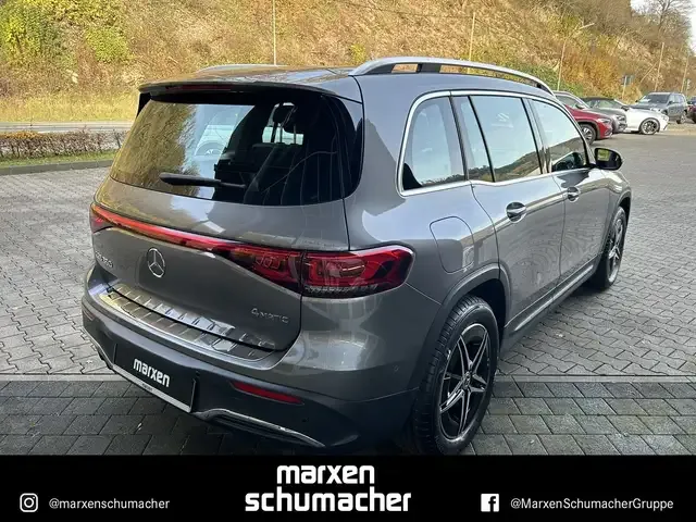 Mercedes-Benz EQB 350