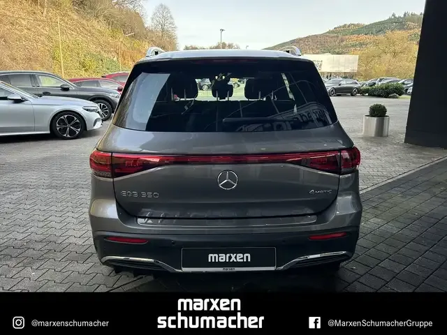 Mercedes-Benz EQB 350