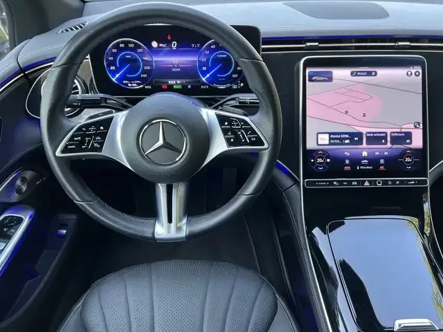 Mercedes-Benz EQE 300