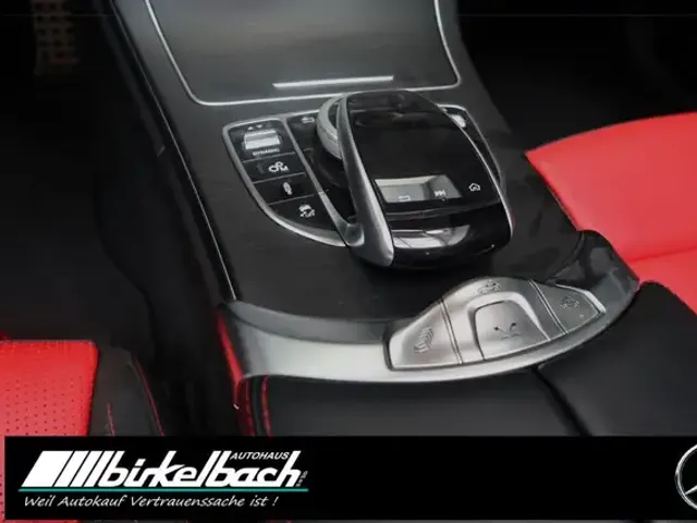 Mercedes-Benz C 63 AMG
