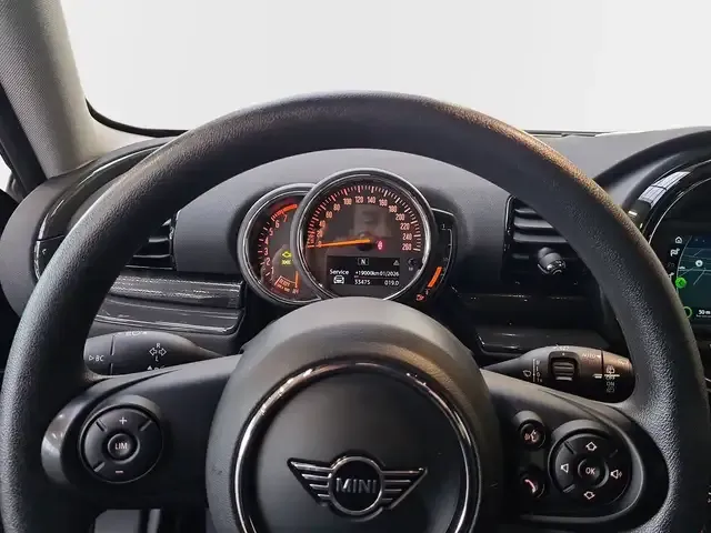 MINI Cooper Clubman