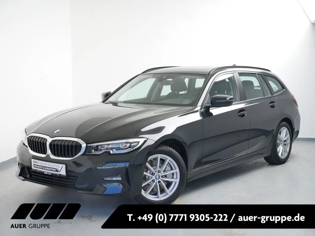 BMW 330