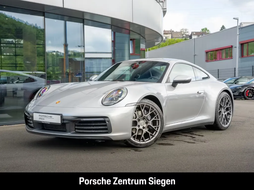 Porsche 992