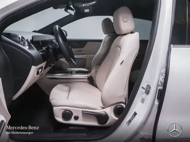 Mercedes-Benz EQA 250