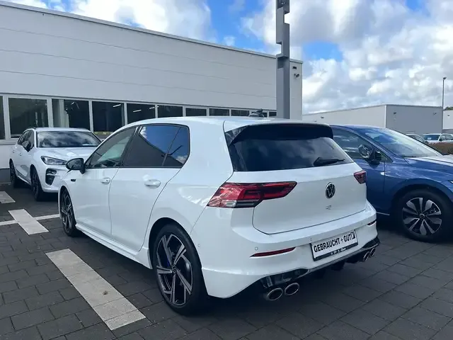 Volkswagen Golf R