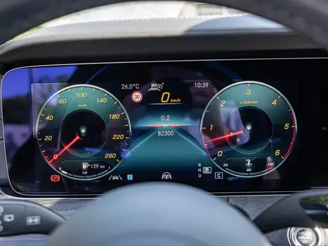 Mercedes-Benz E 400