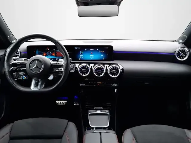 Mercedes-Benz A 35 AMG