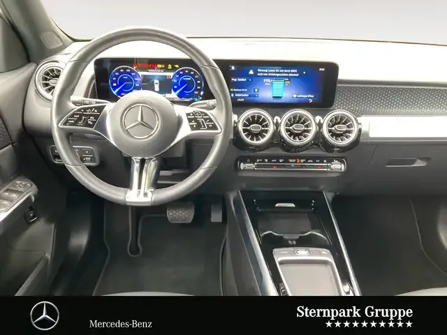 Mercedes-Benz EQB 300