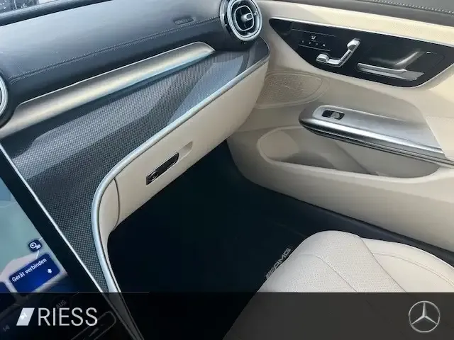 Mercedes-Benz CLE 300