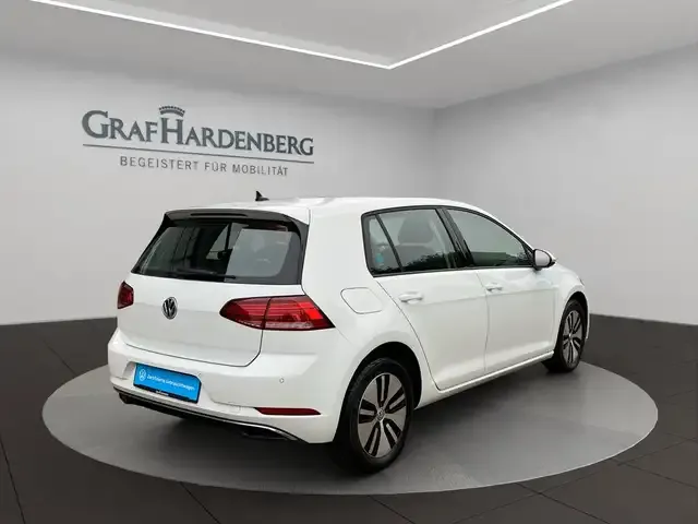 Volkswagen e-Golf