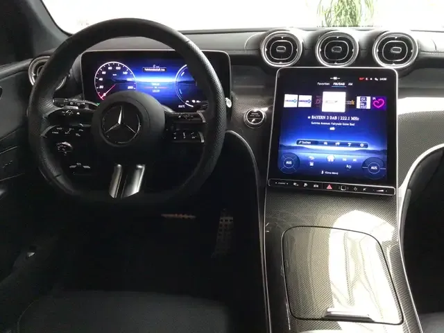 Mercedes-Benz GLC 300