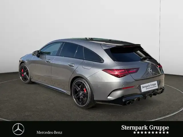 Mercedes-Benz CLA 35 AMG