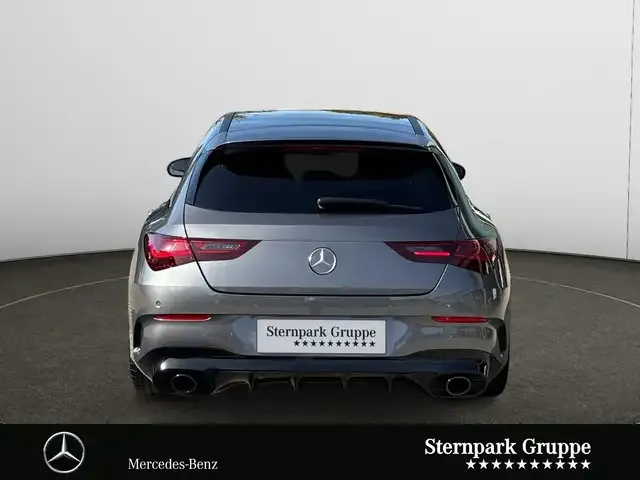 Mercedes-Benz CLA 35 AMG