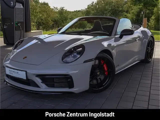Porsche 992