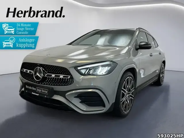 Mercedes-Benz GLA 200