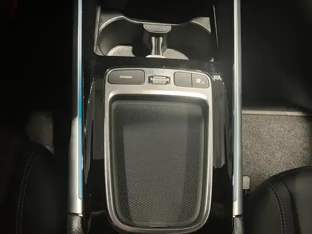 Mercedes-Benz EQB 350