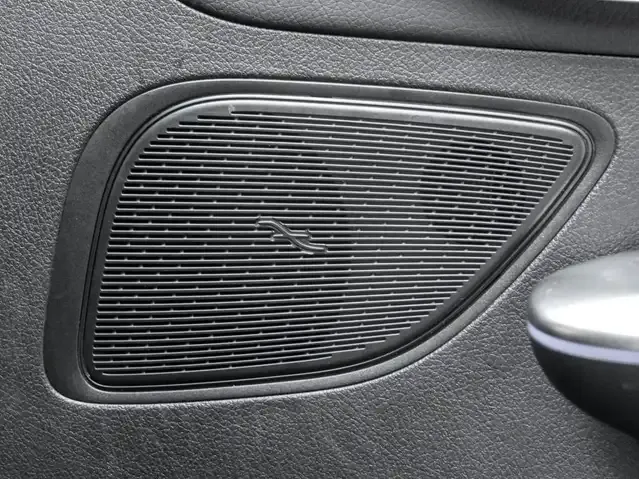 Mercedes-Benz EQE 300