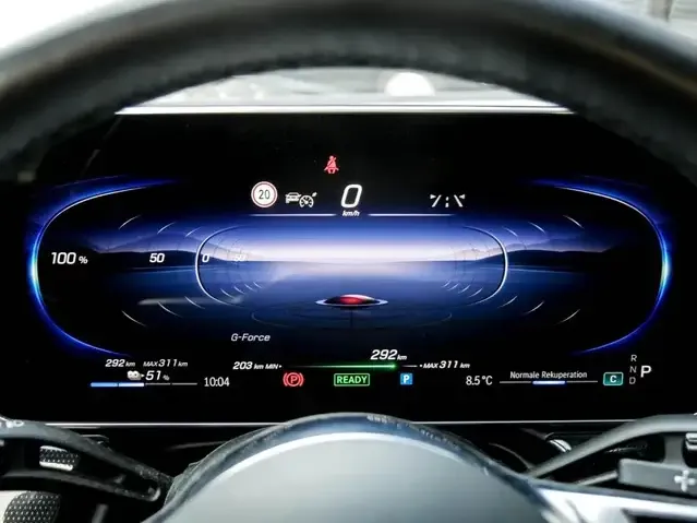 Mercedes-Benz EQE 300