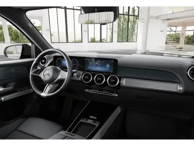 Mercedes-Benz GLB 220