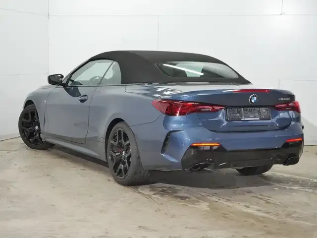 BMW 440