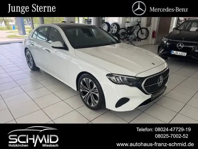 Mercedes-Benz E 220