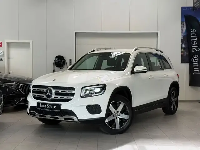 Mercedes-Benz GLB 200