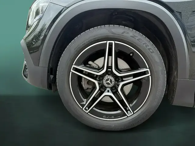 Mercedes-Benz GLB 250