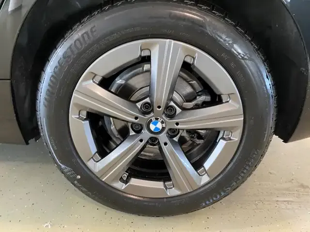 BMW 216