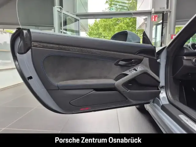 Porsche 718 Spyder