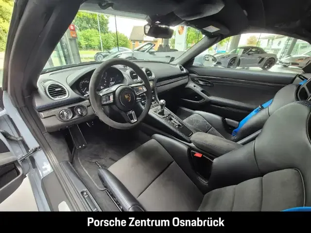 Porsche 718 Spyder