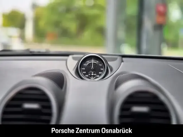 Porsche 718 Spyder