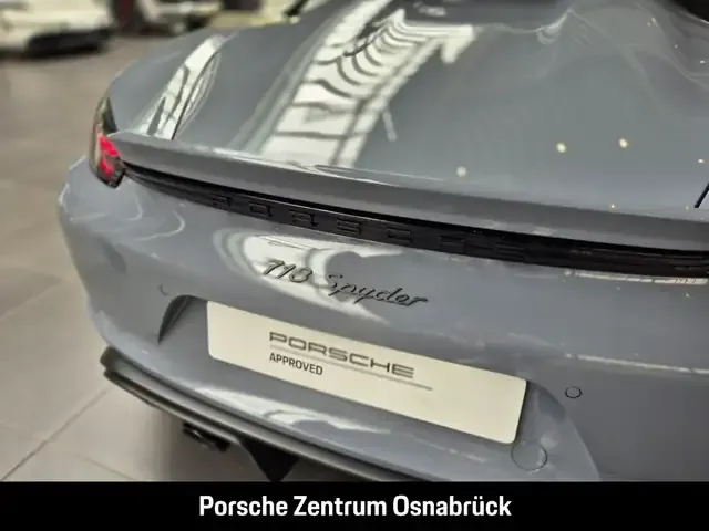 Porsche 718 Spyder