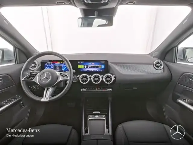 Mercedes-Benz EQA 300