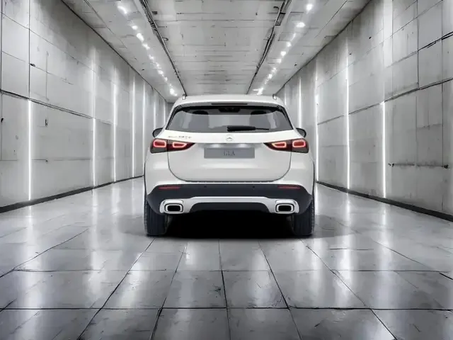 Mercedes-Benz GLA 250