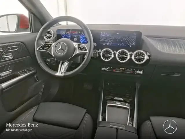 Mercedes-Benz EQA 300