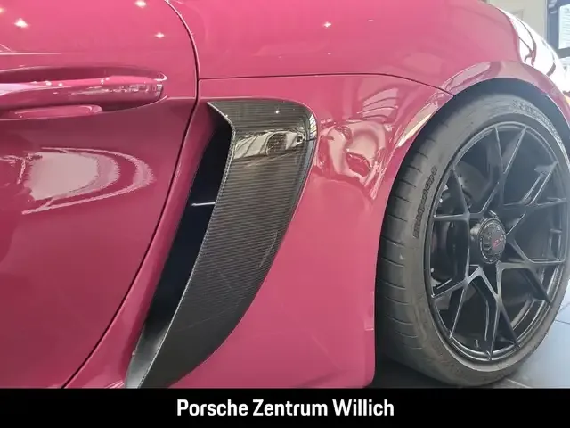 Porsche 718 Spyder