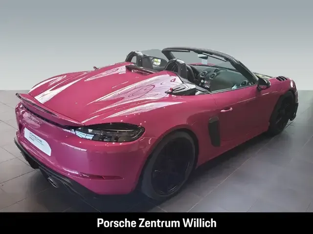 Porsche 718 Spyder