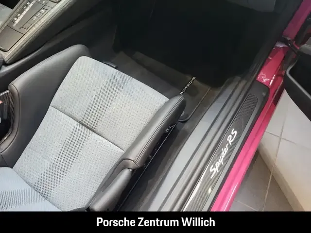 Porsche 718 Spyder