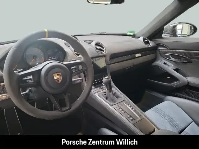 Porsche 718 Spyder