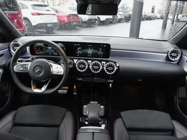 Mercedes-Benz CLA 220