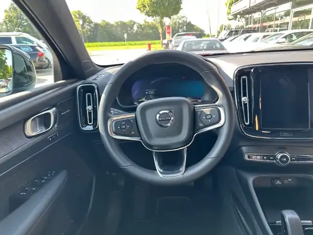Volvo C40