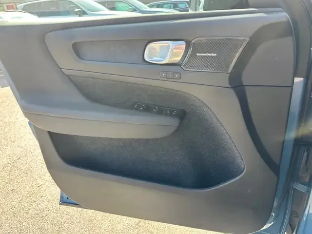 Volvo C40
