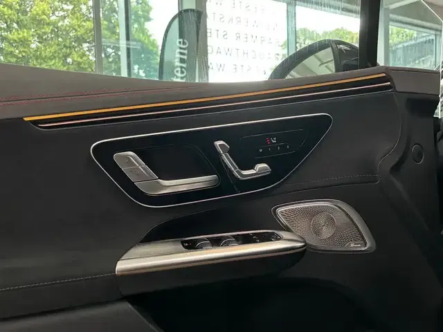 Mercedes-Benz EQE 350