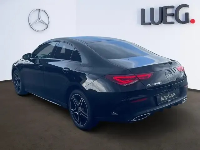 Mercedes-Benz CLA 250