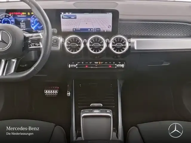 Mercedes-Benz EQB 300